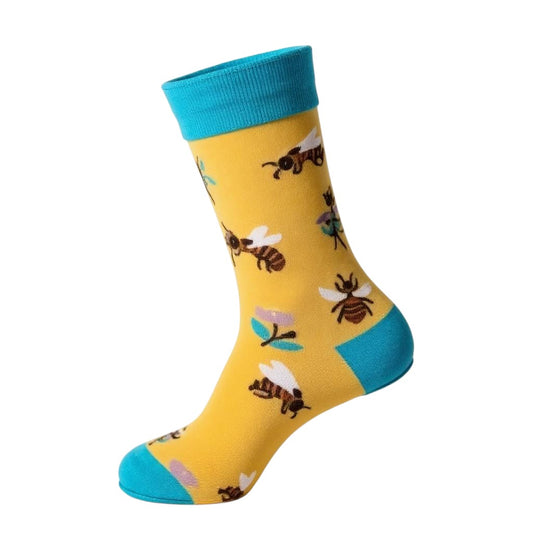 Wasp and Flower design By Lucky Pair