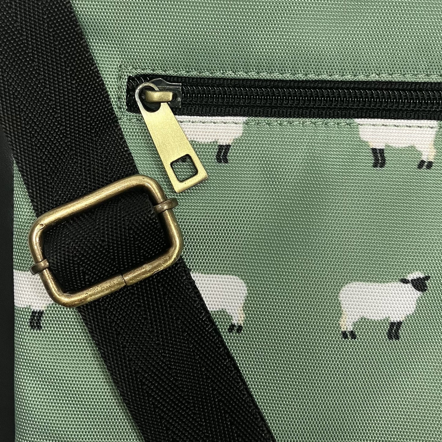 Sheep Cross Body Bag Green
